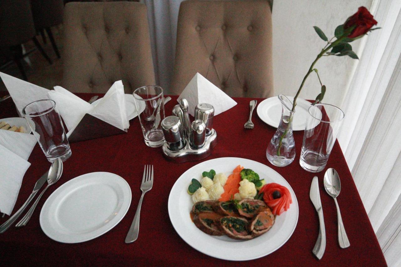 Marcen Addis Hotel Extérieur photo